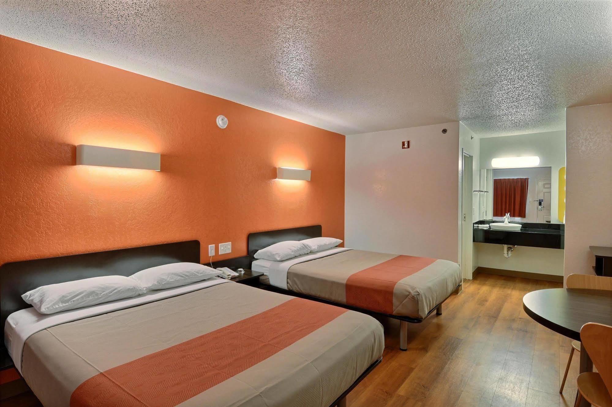 Motel 6-Tewksbury, Ma - Boston Ngoại thất bức ảnh